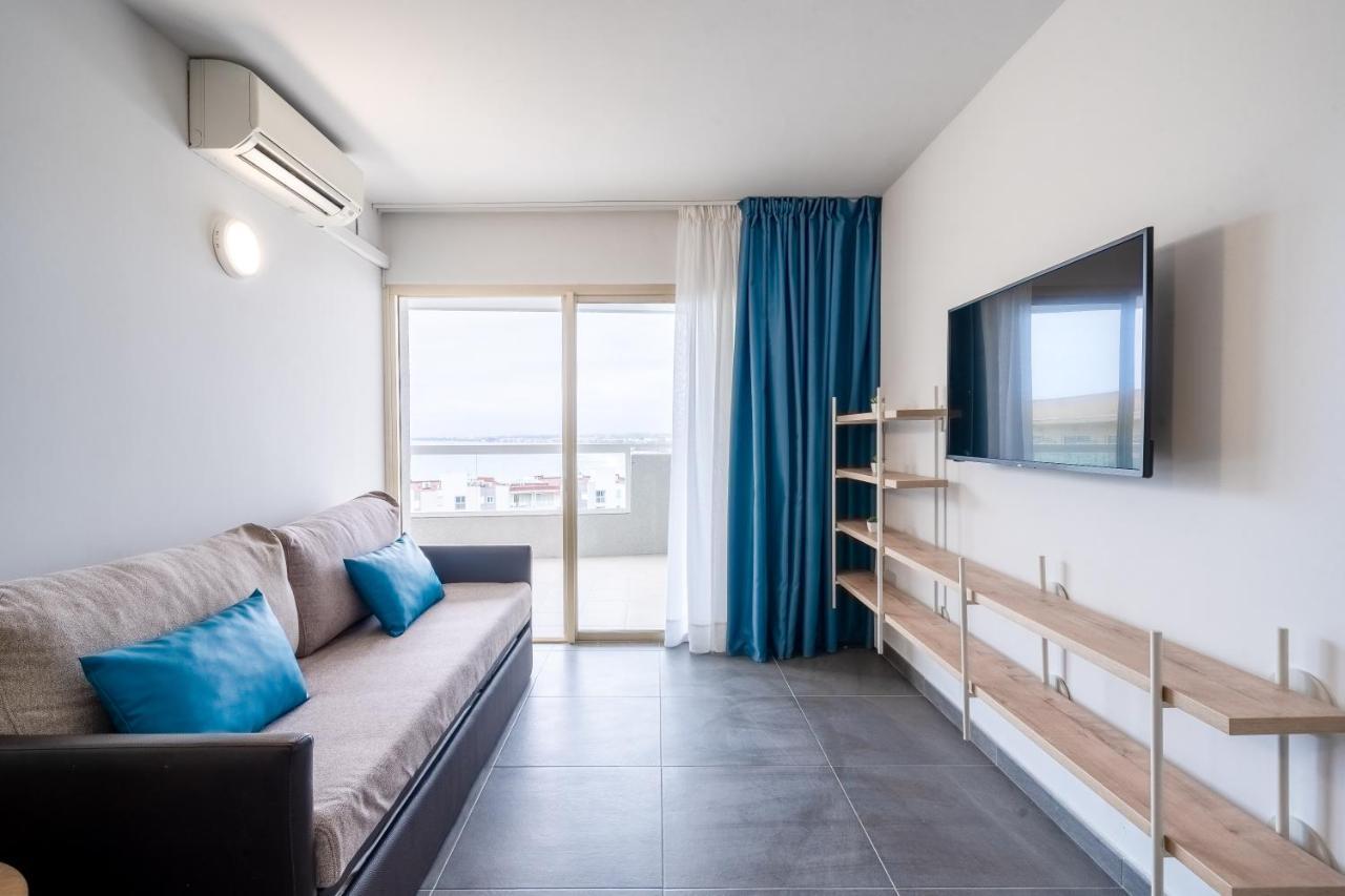 Rentalmar Blue Beach & Pool Σαλού Δωμάτιο φωτογραφία